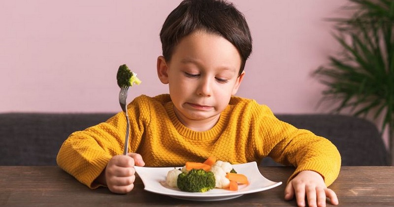 Bật mí bí quyết cách khắc phục chứng biến ăn ở trẻ
